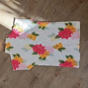 90's Trending Women's‎ Floral Crinkle Shirt. Small.